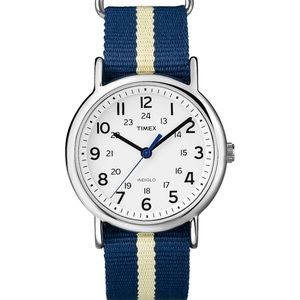 New never worn Unisex Timex Weekender watch. Battery not deployed yet.
